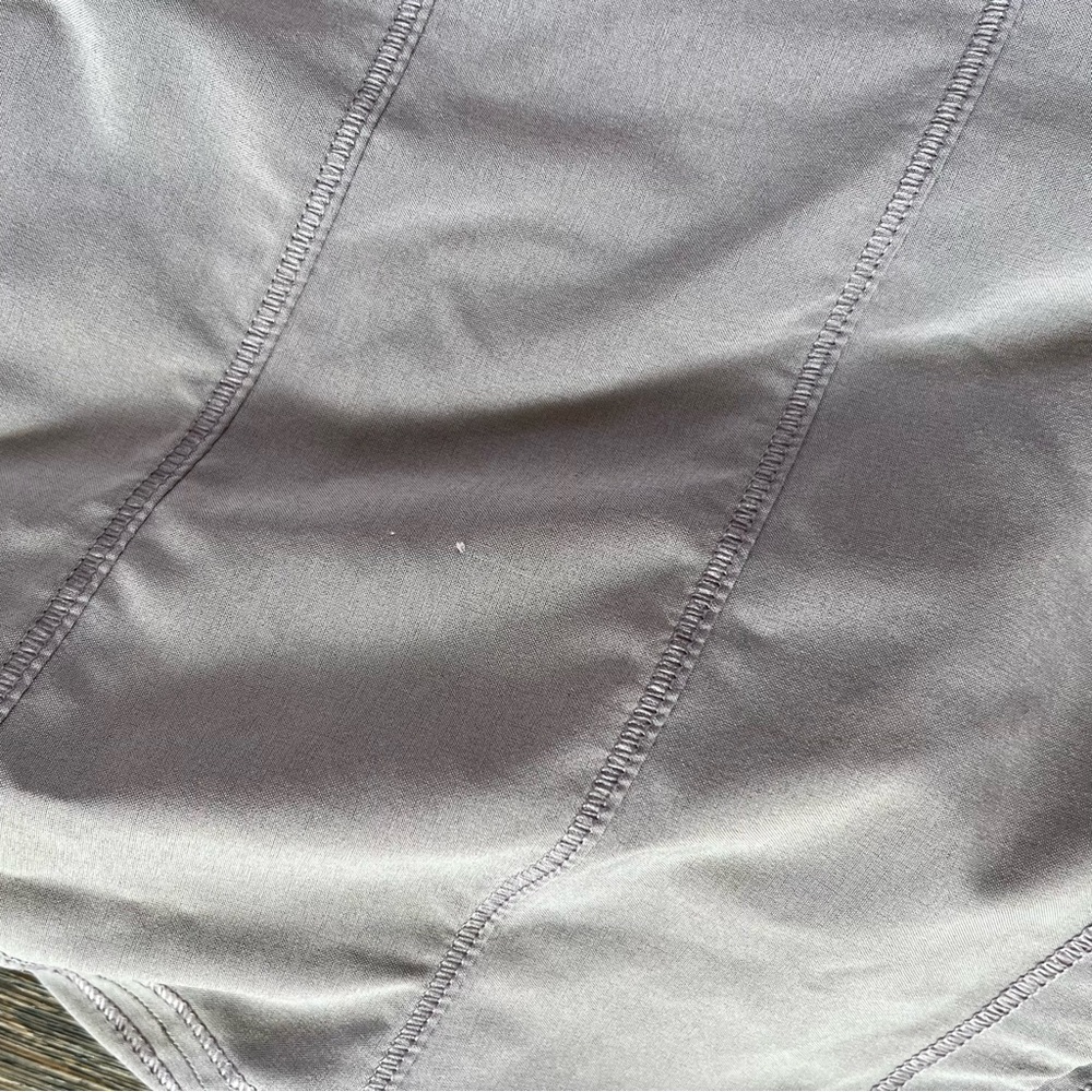 Lululemon Athletica lavender purple lace rival skirt skort with short 10 FLAW - Picture 5 of 15